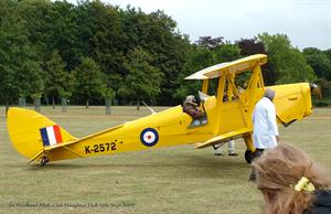 Tiger Moth K2572